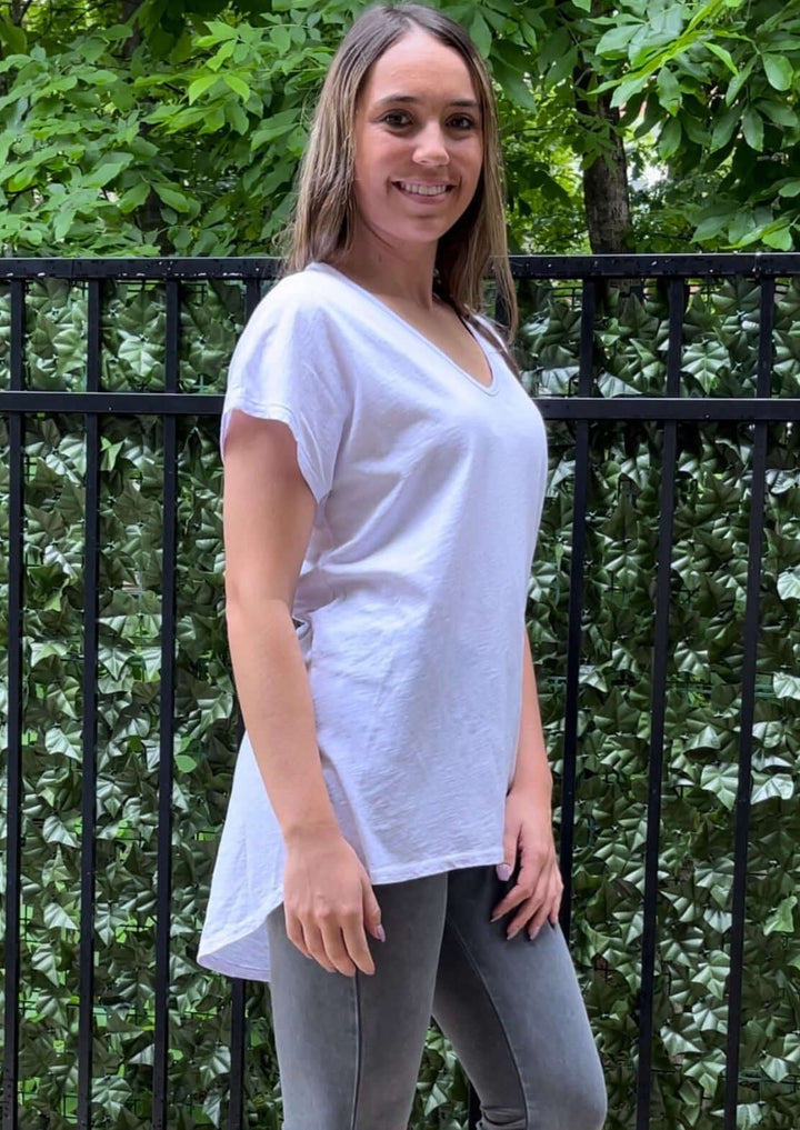 USA Made Women's V-Neck High Low Hem Oversized Lightweight Comfortable Fabric Tee in White | Classy Cozy Cool Women's Made in America Clothing Boutique