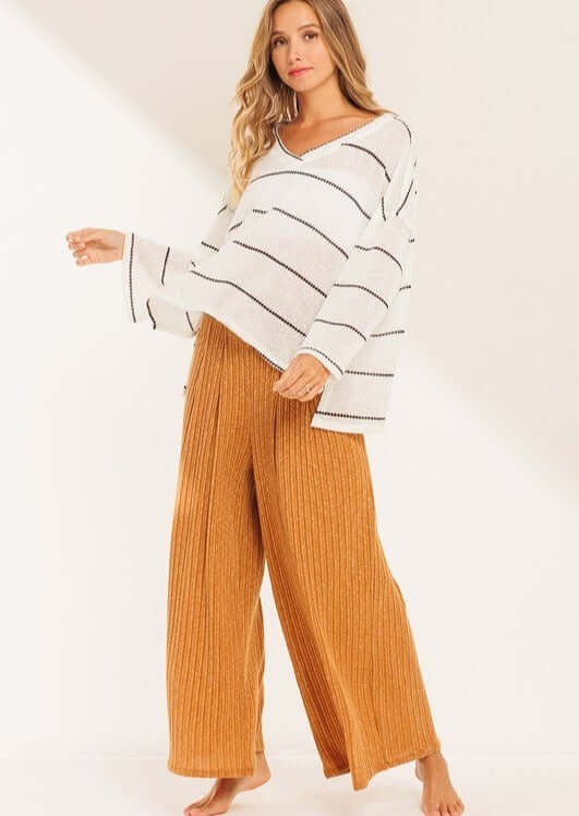 Made in USA Women's Ivory and Black Oversized V-Neck Loose Knit Striped Sweater Top Loose Knit Perfect Sprint Pullover Lightweight Very Soft Comfortable Material
