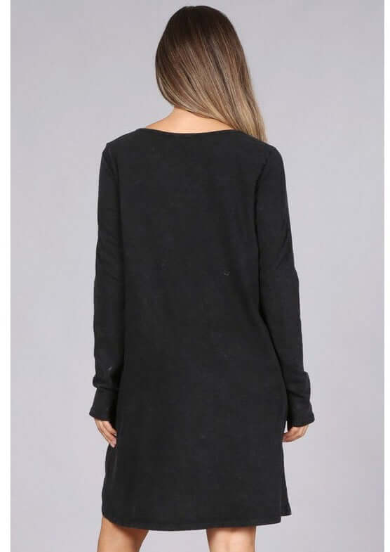 USA Made Ladies Black Casual Cotton Long Sleeve Knee Length Dress with Pockets | Chatoyant Style# C60596 | Classy Cozy Cool Women's Made in America Boutique