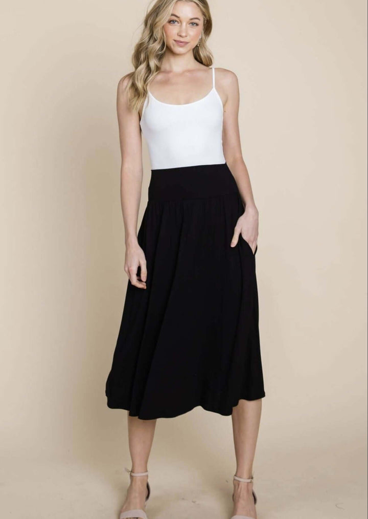 Made in USA Women's Casual Pull-on Midi Length Comfortable Lightweight Skirt with Side Pockets in Black | Classy Cozy Cool Women's Made in America Boutique
