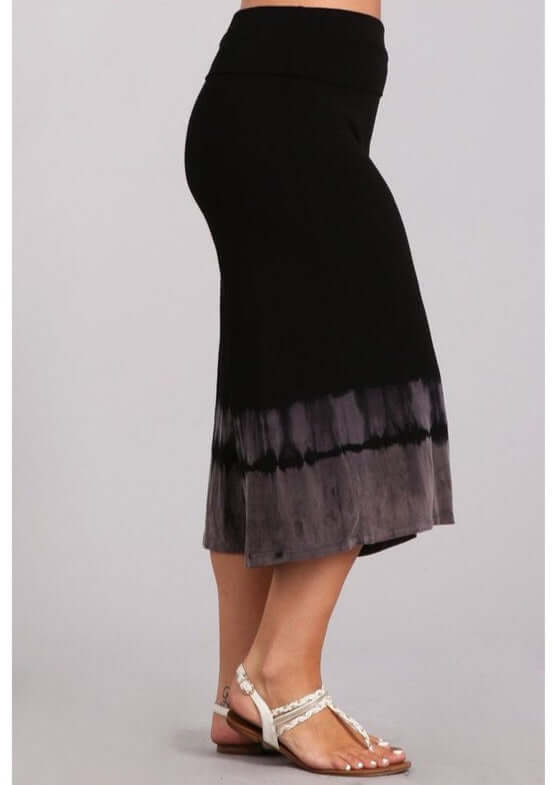 USA Made Ladies Plus Size Tie Dye Fold Over Waist Gaucho Capri Pants - Black/Mocha | Chatoyant Style# P30161 | Classy Cozy Cool Women's Made in America Boutique