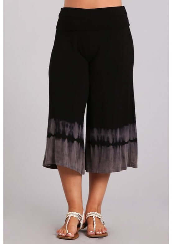 USA Made Ladies Plus Size Tie Dye Fold Over Waist Gaucho Capri Pants - Black/Mocha | Chatoyant Style# P30161 | Classy Cozy Cool Women's Made in America Boutique