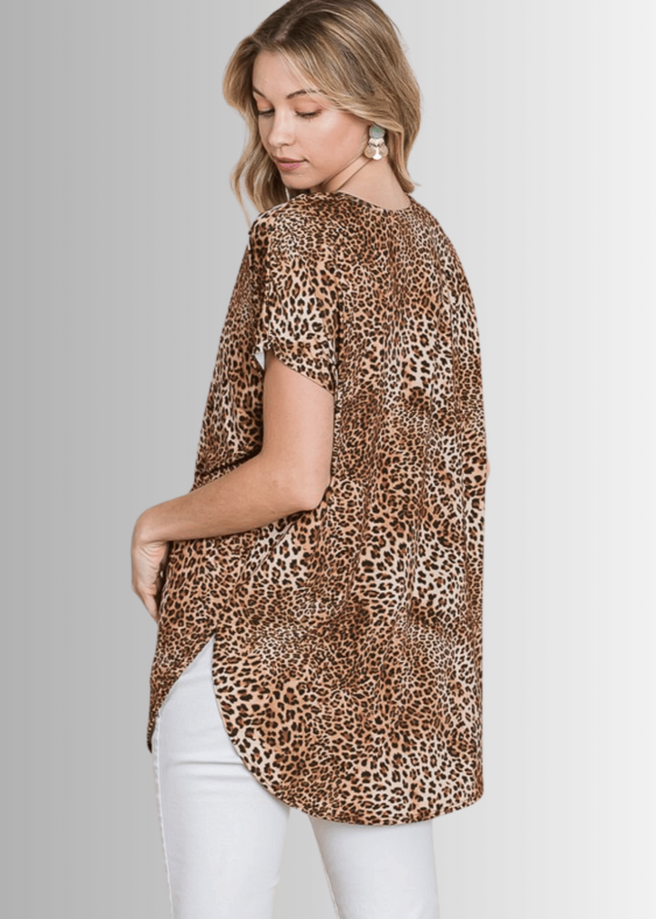 Made in USA Women's V-Neck Animal Print Tunic in Lightweight Jersey Material in Brown or Grey Cheetah Print, Casual Easy All Season, 95% Polyester 5% Spandex