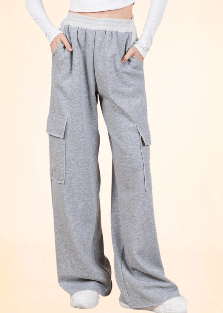 Women's French Terry Super Soft Baggy Fit Cargo Sweats in Grey