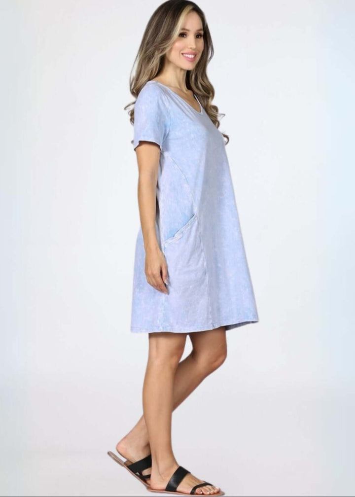 USA Made Ladies Mineral Washed Casual Cotton Short Sleeve Above Knee Length Dress with Pockets | Style# C60596 | Classy Cozy Cool Women's Made in America Boutique
