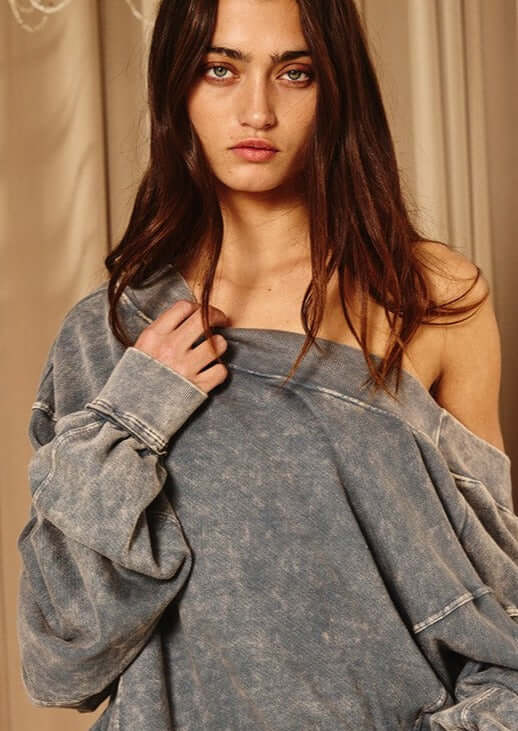 Brand: Bucket List Style# IT1365 | Oversized Ladies Charcoal Grey Reversible Twist Sweatshirt with Pockets | Made in USA | Classy Cozy Cool Women's American Boutique