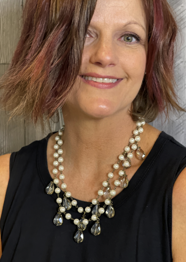 Glass Pearl & Glass Beads Fashion Necklace Handcrafted in Texas USA | Beautiful handcrafted statement necklace with adjustable chain clasp | Classy Cozy Cool Boutique