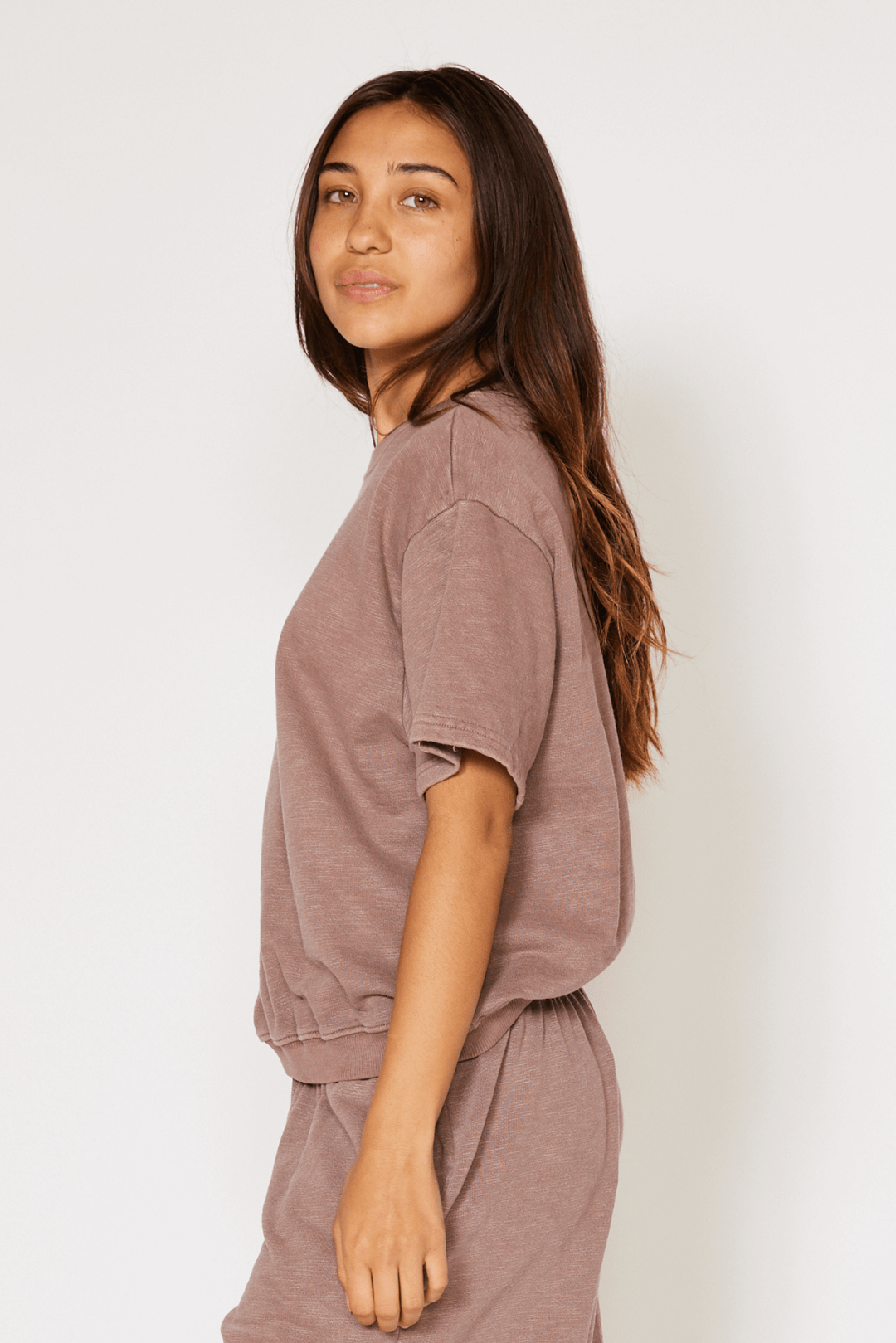 People of Leisure Harmony Short Sleeve Top - Stay cool in our best-selling Harmony Set. Made from 100% Organic Cotton, it is ultra soft and made to be lived in. Pair our crewneck with the Harmony Short for a relaxed style, or rock it with your favorite jeans for a more refined look. 