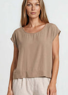 Bella Boxy Top in Dune