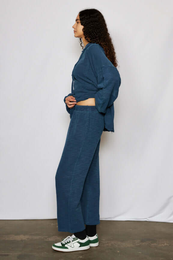 The pants you have been dreaming about. The New Baja Pants is an update on our best seller. Crafted from 100% cotton and featuring a cool relaxed fit, these pants are ultra cozy and flattering on all body types. Sand / Olive / Navy, Made in USA