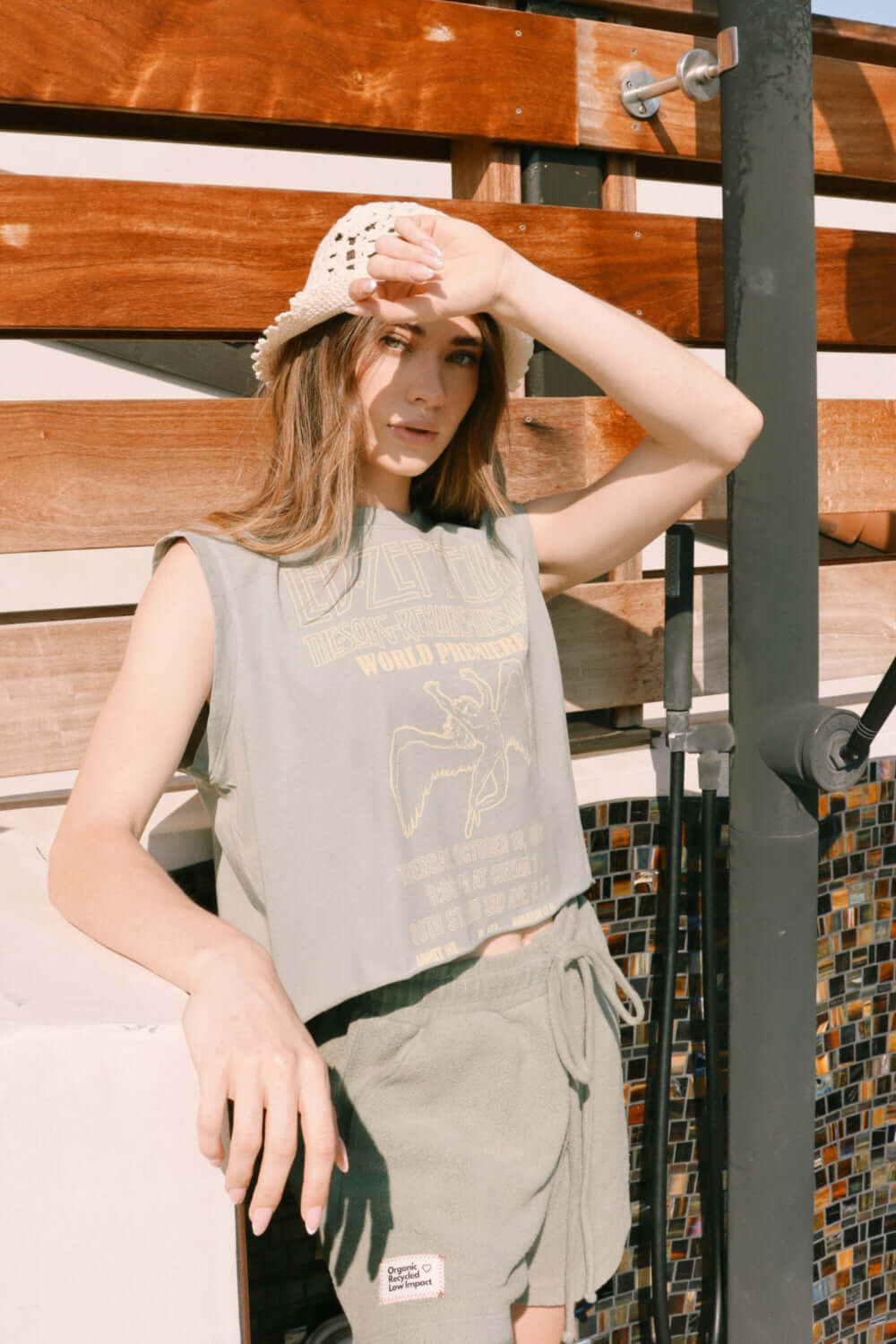 People of Leisure - Rock and roll with Led Zeppelin and their private music label Swan Song in our Led Zeppelin Swan Song Women's Tank Top. Slightly oversized and relaxed fit.