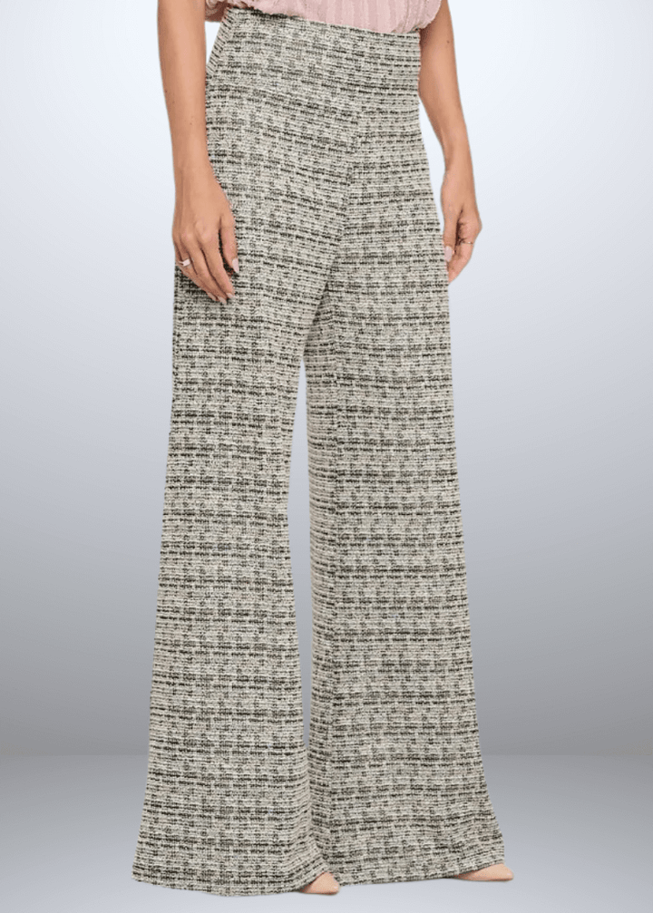 Elevate your wardrobe with the Payton Plaid Tweed Knit Pants, expertly crafted in the USA. Featuring a flattering wide-leg silhouette and classic plaid pattern | Renee C Style 4745PTG