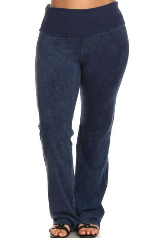 USA Made | Brand: Chatoyant | Dark Denim Ladies Plus Size Bootcut Jeggings Fold Over Waist | Style C30136 | Classy Cozy Cool Women's Made in America Clothing Boutique