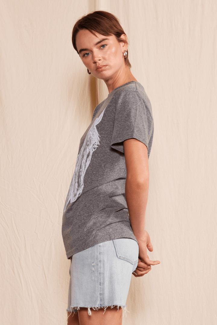 The Lexington Tee is what soft feel dreams are made of. With a heather grey color, this tee will quickly become your go-to for a comfortable yet stylish look. Say goodbye to stiff and scratchy tees and welcome the ultimate in comfort with the Lexington Tee. 