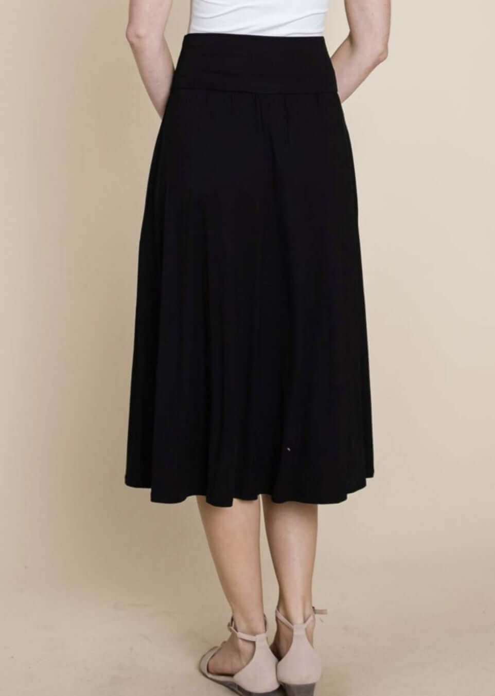Made in USA Women's Casual Pull-on Midi Length Comfortable Lightweight Skirt with Side Pockets in Black | Classy Cozy Cool Women's Made in America Boutique