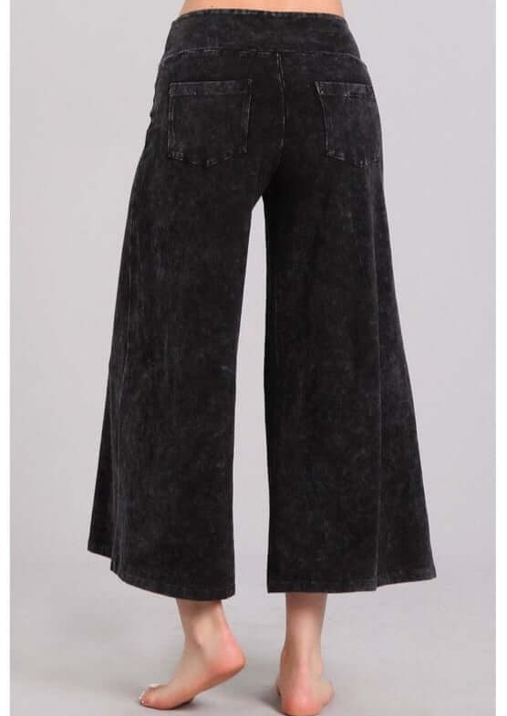 Ladies Super Soft Mineral Washed Gaucho Pants in Black | Made in USA | Chatoyant Style# C30458 | Classy Cozy Cool Women's Made in America Boutique