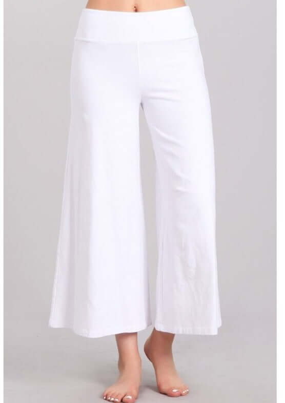 Ladies Super Soft Mineral Washed Gaucho Pants in White | Made in USA | Chatoyant Style# C30458 | Classy Cozy Cool Women's Made in America Boutique