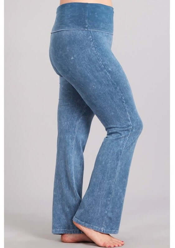USA Made | Brand: Chatoyant | Light Denim Ladies Plus Size Bootcut Jeggings Fold Over Waist | Style C30136 | Classy Cozy Cool Women's Made in America Clothing Boutique