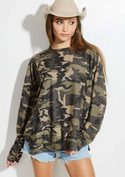 Made in USA Women's Oversized Camo Long Sleeves Crew Neck Longer Length Tee Shirt | Classy Cozy Cool Women's Made in America Clothing Boutique