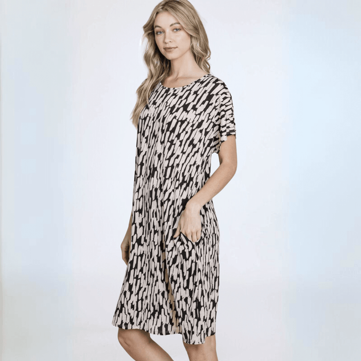 Made in USA Women's Oversized Knee Length Dress, Short Sleeves, Side Pockets, Round Neckline, Black & Taupe Abstract Pattern, Flowy Fit | Classy Cozy Cool Made in America Boutique