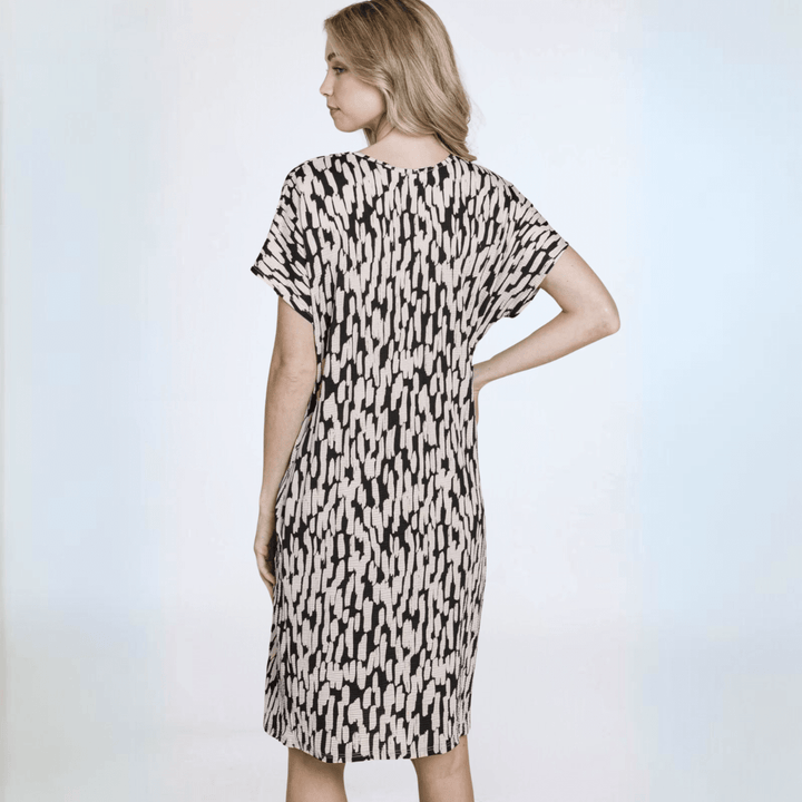 Made in USA Women's Oversized Knee Length Dress, Short Sleeves, Side Pockets, Round Neckline, Black & Taupe Abstract Pattern, Flowy Fit | Classy Cozy Cool Made in America Boutique