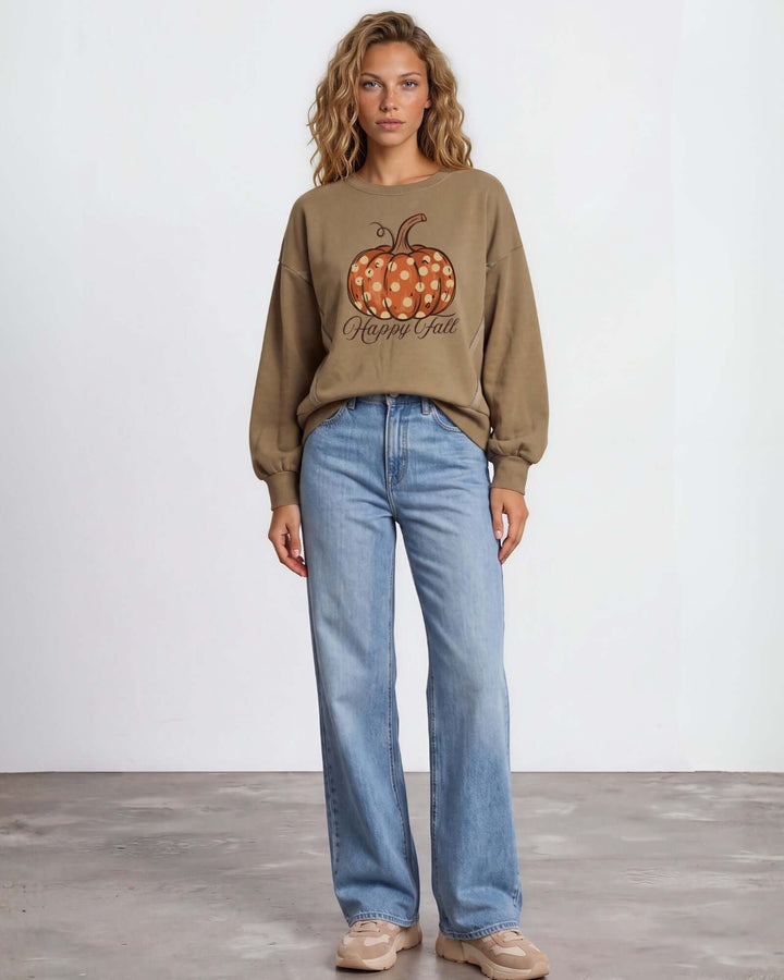 Made in USA pumpkin graphic pullover with playful “Happy Fall” lettering, raw-edge details, and an oversized boxy fit. Wine or Mocha, S–XL.