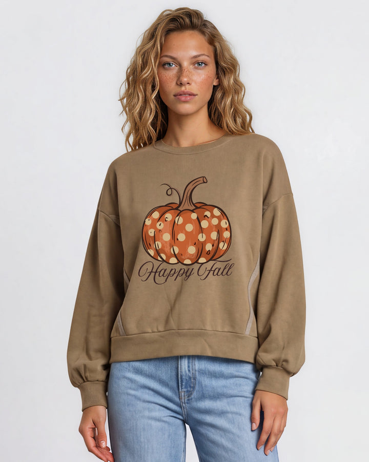Made in USA pumpkin graphic pullover with playful “Happy Fall” lettering, raw-edge details, and an oversized boxy fit. Wine or Mocha, S–XL.