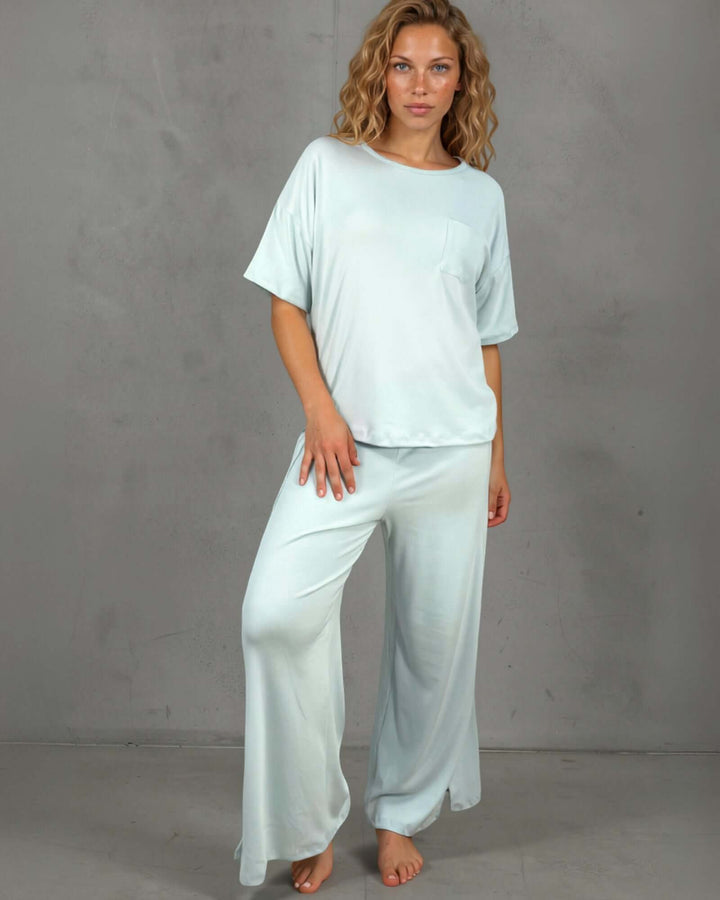 Sunday Chic Women&