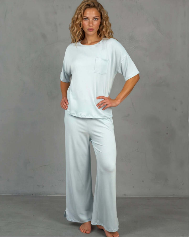 Sunday Chic Women&