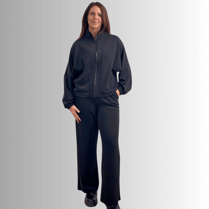 Made in USA Super Soft Relaxed Fit Matching Zip Up Jacket and Pant ,Material Compares to LuLulemon Scuba Line Wrinkle Resistant Medium Weight Material Feels Ultra Lightweight and Soft Side Pockets in Black