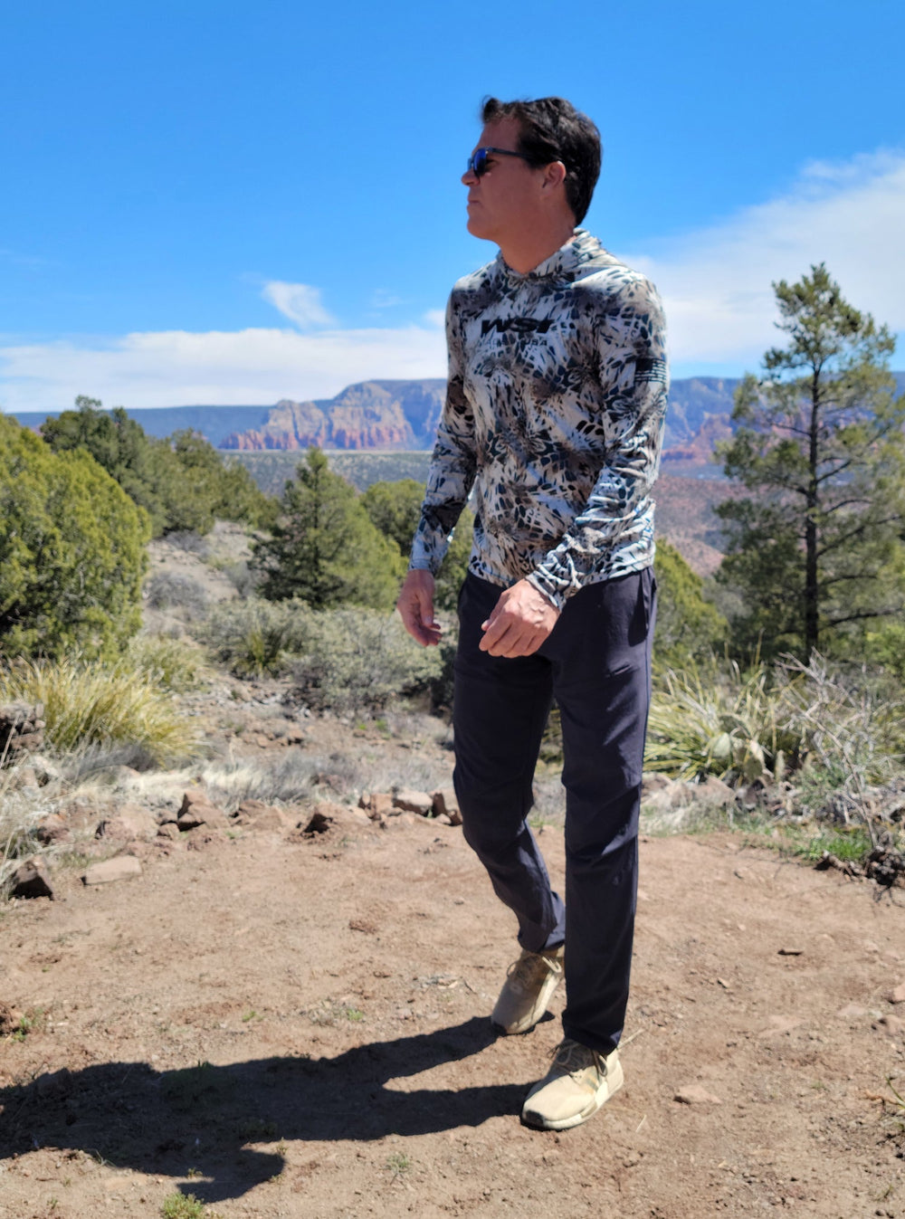 Made in USA WSI Sportswear Men’s Hiker Pant Relaxed Fit. Light weight, Dry-fit, Zippered Front Pockets, Charcoal Gray