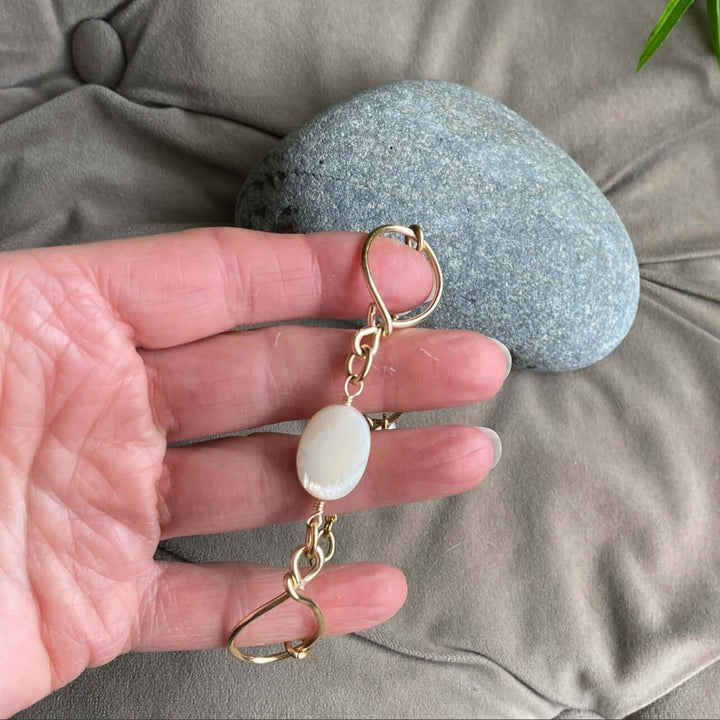 Hand Made in USA Women's Mother of Pearl and Freshwater Pearls Eternity Bracelet Made by Local Artisan | Classy Cozy Cool Women's Made in America Boutique