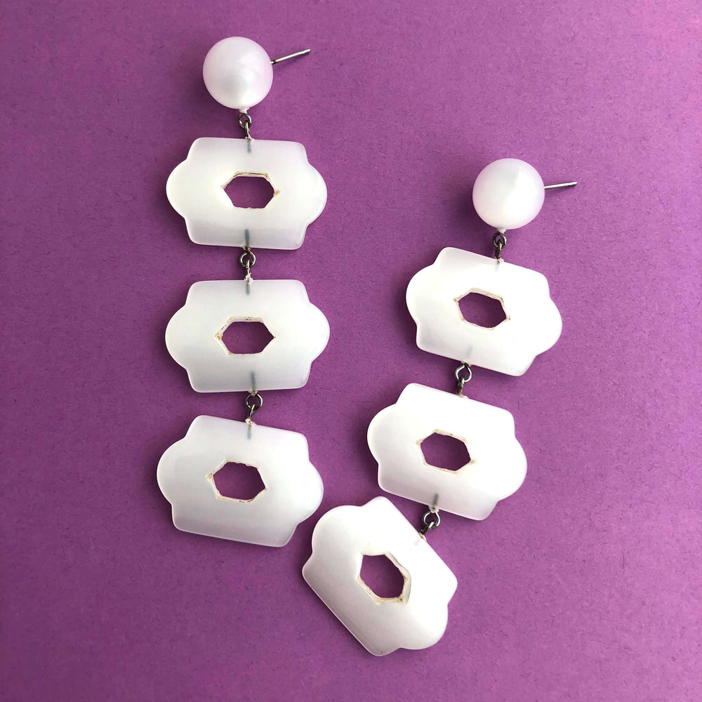 Cascading white moonglow lattice earrings, 3.5" long & featherlight. Vintage 1960s Lucite, surgical steel posts. Handcrafted in the USA. Leetie Lovendale