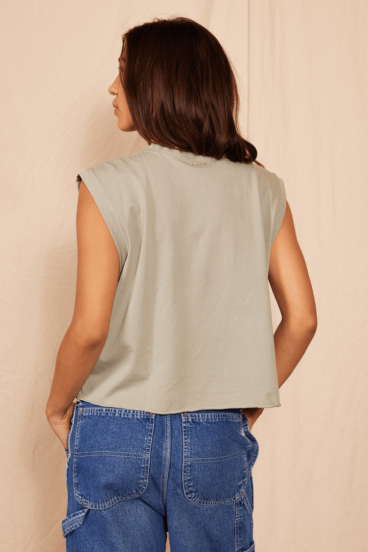 People of Leisure - Rock and roll with Led Zeppelin and their private music label Swan Song in our Led Zeppelin Swan Song Women's Tank Top. Slightly oversized and relaxed fit.