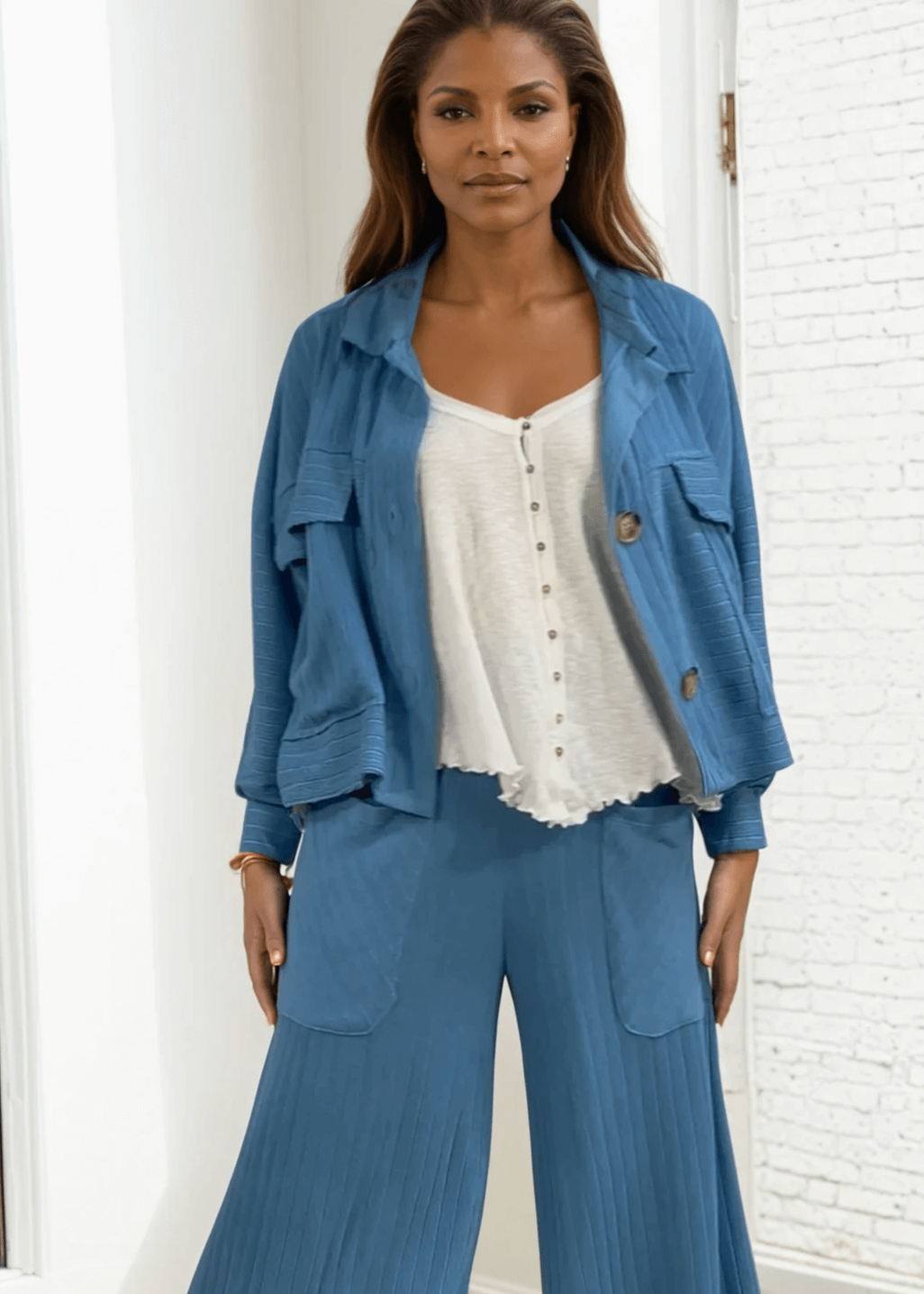 Bucket List Style T1342 Made in USA Lightweight Button down Shacket, Super Soft and Lightweight, Utility pockets In a Variety of Colors