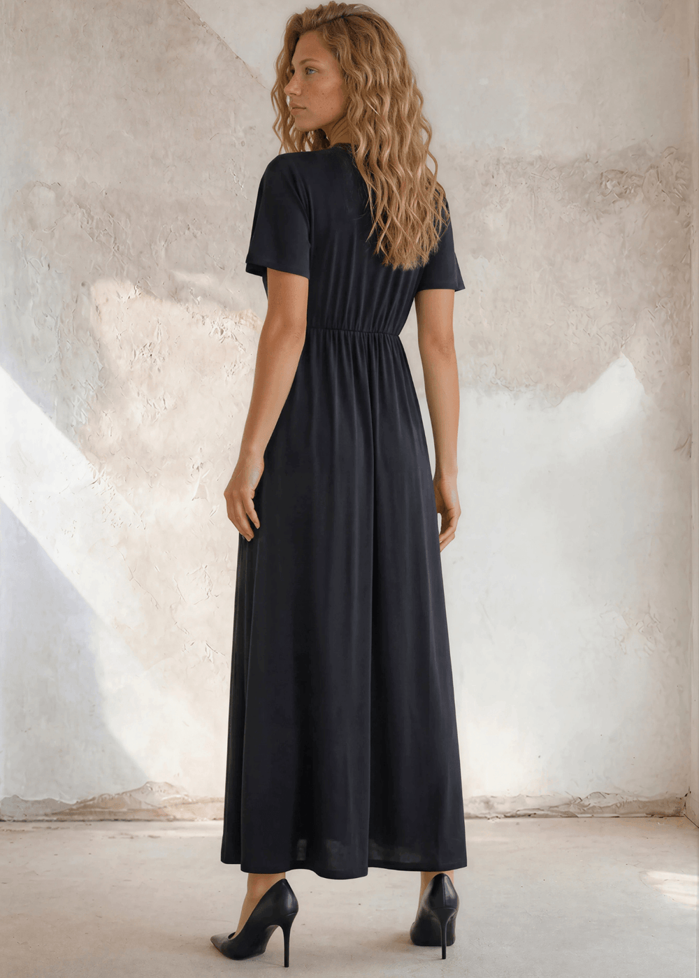 Women's Maxi Dresses Made in USA - Long Flowing American Styles Classy Cozy Cool | Made in USA | Women's Clothing Boutique Women's Maxi Dresses Made in USA - Long Flowing American Styles Classy Cozy Cool | Made in USA | Women's Clothing Boutique