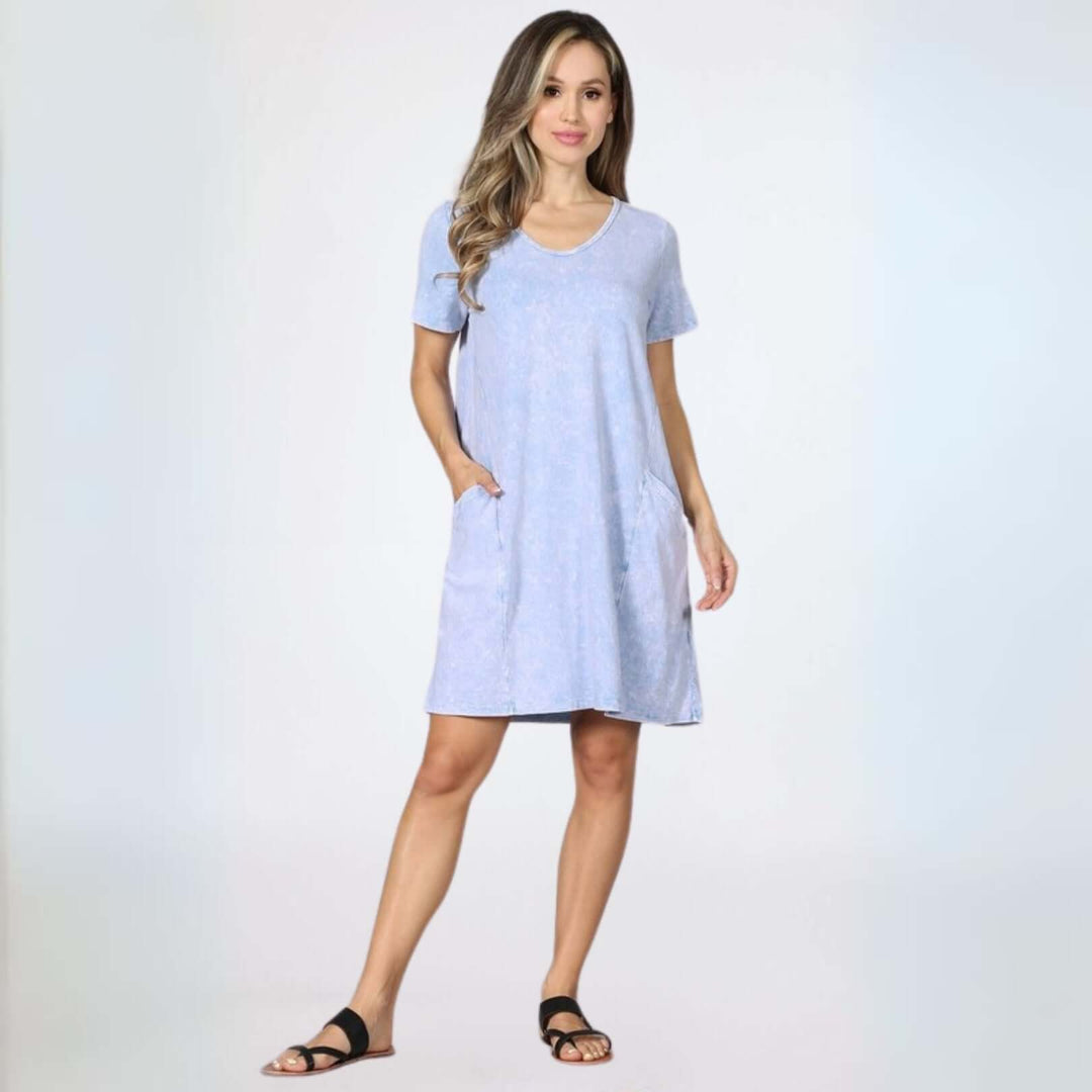 USA Made Ladies Light Blue Mineral Washed Casual Cotton Short Sleeve Knee Length Dress with Pockets | Chatoyant Style# C60596 | Classy Cozy Cool Women's Made in America Boutique