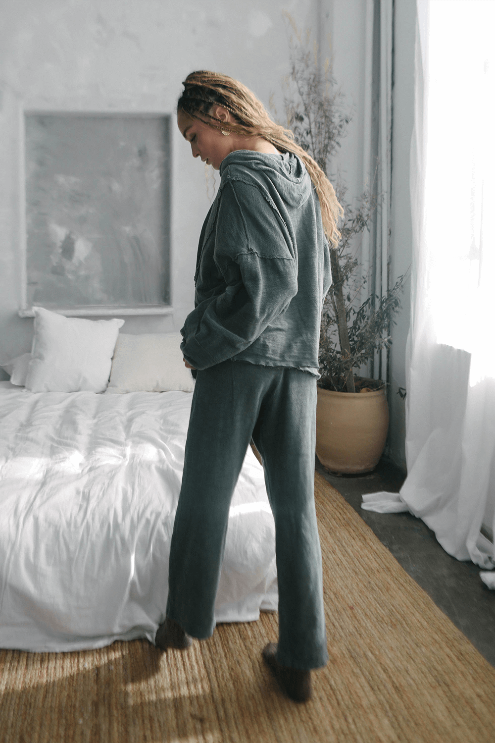 The pants you have been dreaming about. The New Baja Pants is an update on our best seller. Crafted from 100% cotton and featuring a cool relaxed fit, these pants are ultra cozy and flattering on all body types. Sand / Olive / Navy, Made in USA