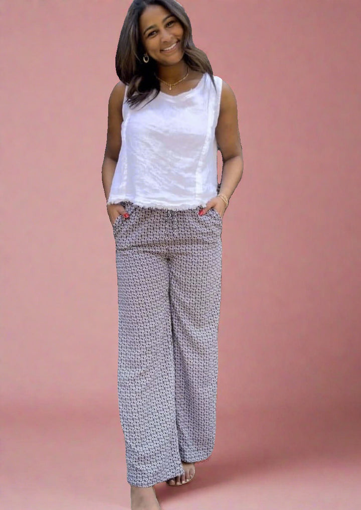 If She Loves Ladies Vintage Flower Pattern Relaxed Fit Pull-On Style Pants with Elastic Waist in Navy & White | Made in USA | Women's Made in America Boutique