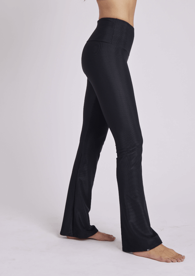 Onzie Style 2285 | So Sleek! Ribbed Studio Flare Yoga Pant in Black |  Slim fit athletic pant with flare hem | Made in USA | Classy Cozy Cool Boutique